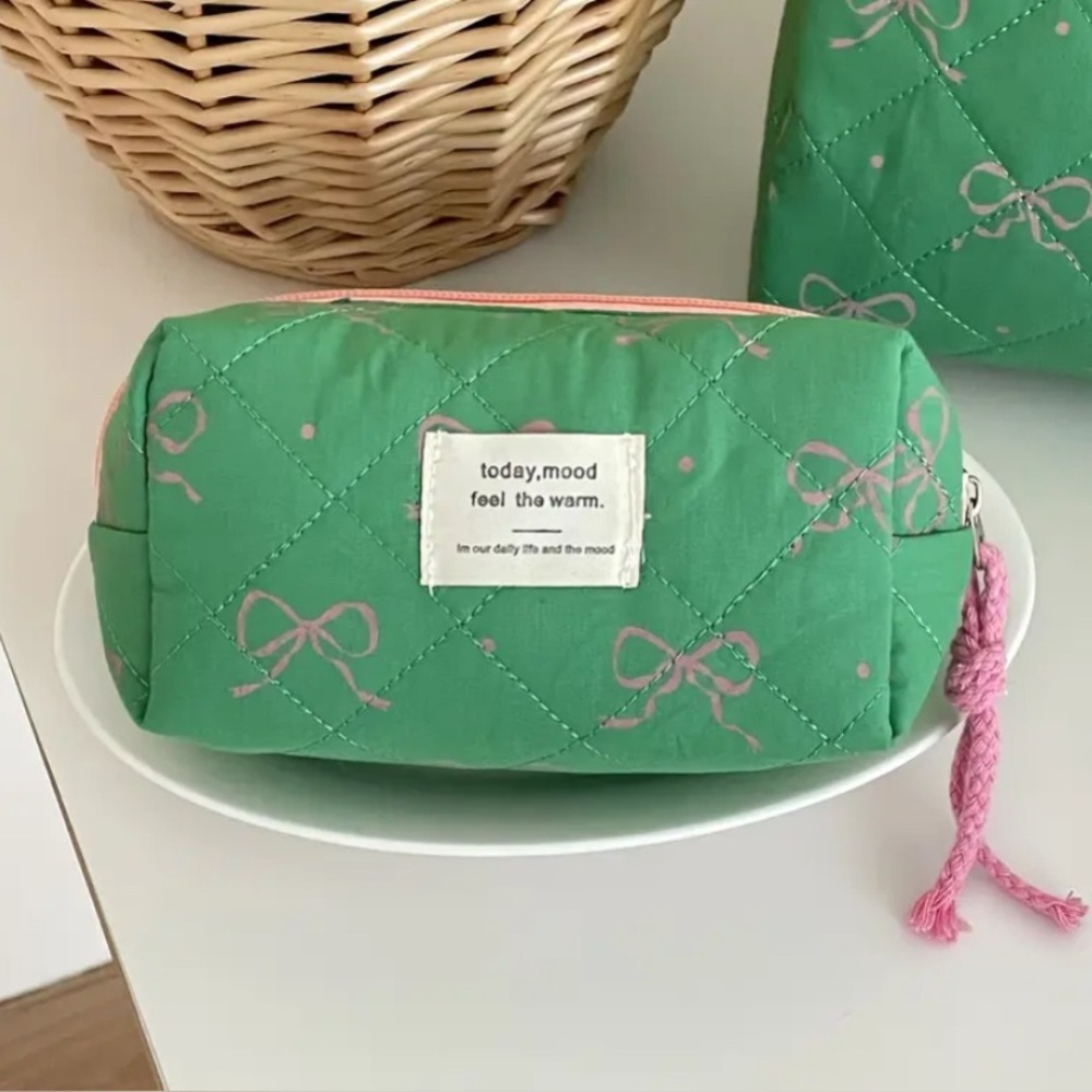 3 Pc Green Geometric-Patterned Polyester Makeup B… - image 4